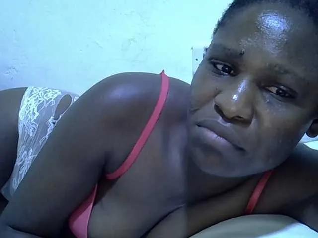 adara-lee on BongaCams 