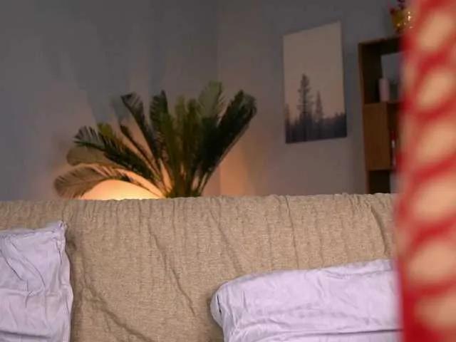 AudreySosa — the most attractive thing for me is a confident man with a good perfume and veiny arms