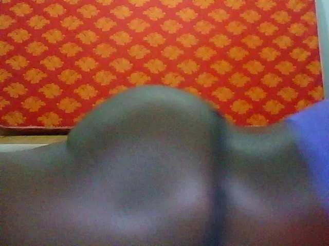 Cute-vee on BongaCams