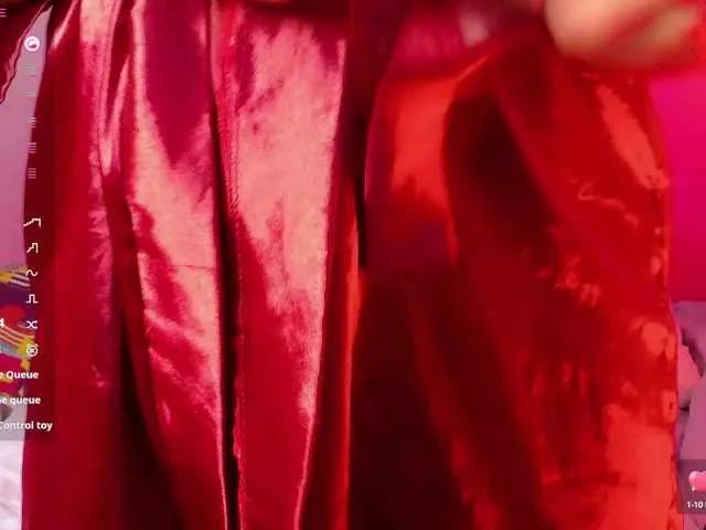 drooling4daddy — What turns me on is being fucked hard. I love to dance sensually and excite me masturbate.
It turns me on when they fuck me until I finish.