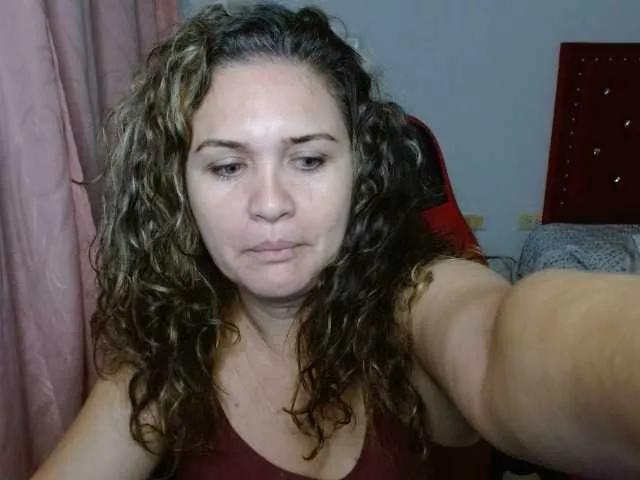 helenca1980 on BongaCams 