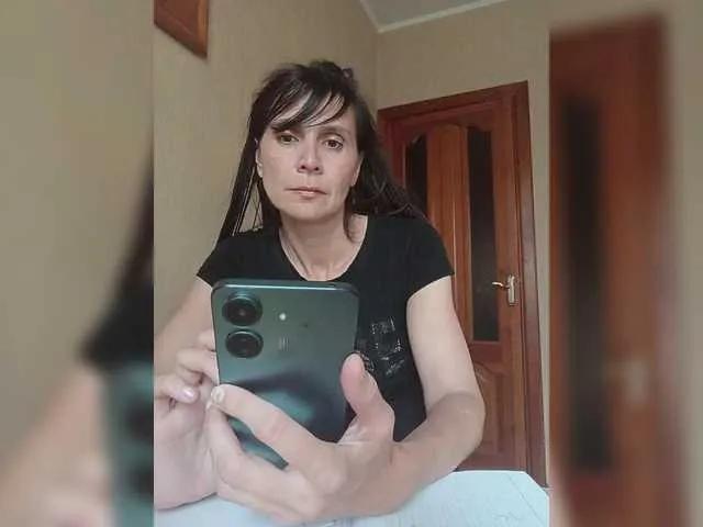 Hellenalonenochka — Freechat on BongaCams