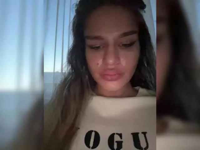 MiamiMur on BongaCams 