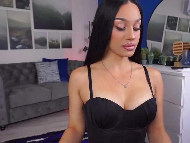 NinnaVoss on BongaCams 