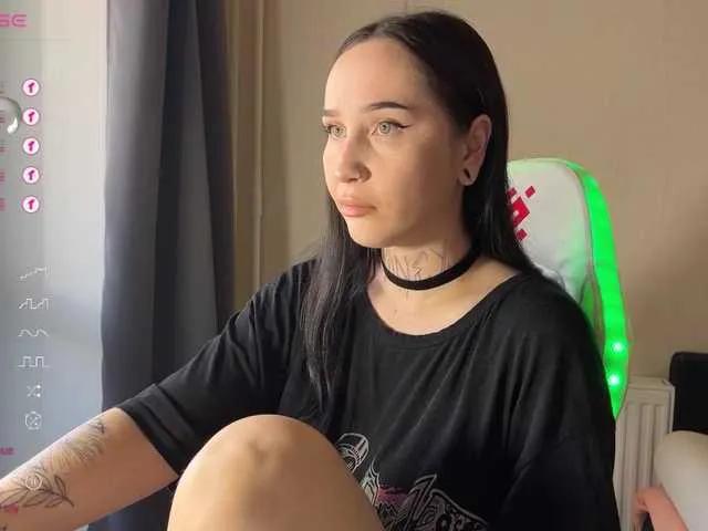 PinkyNastyx — Excites complete submission to me, games on camera, lash control, financial slavery