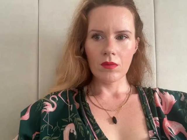 REDHEADROSIE — WHEN YOU SPOIL ME WITH TIPS MAKES MY PUSSY NICE AND WET.....