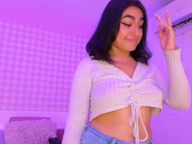 SabrinaLuke — I like when your sexual and emotional interest shows, I like to feel desired and to know that I am your favorite girl.