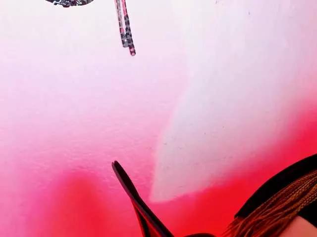 SarahDark on BongaCams 