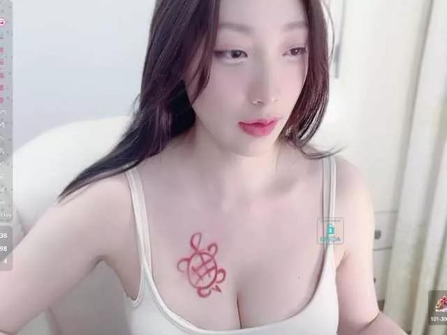 Sweet-Q on BongaCams 
