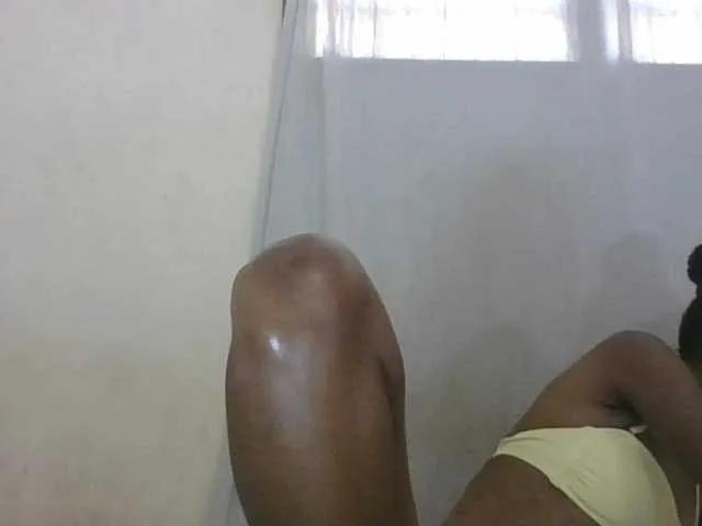 Sweetpetite254 on BongaCams 