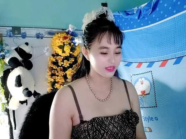 Youngsee69 on BongaCams