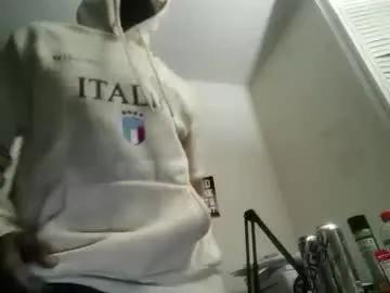 11inchtattedtrinibad — canon explode off the ship deck [1079 doubloons remaining]