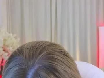 _b00bss_ on Chaturbate 