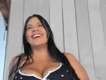 amelie_noir — #bigboobs #bbw #latina #brunette #new  BOUNCE BOOTY Y WET TEASE [501 tokens remaining]