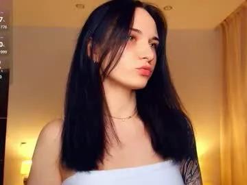 beatrixcutsforth — GOAL: Sexy suck my finger closeup [20 tokens remaining] Hi, I love my followers, so don't forget to follow. Help me dial 300 thumbs up   #new #young #18 #teen #shy