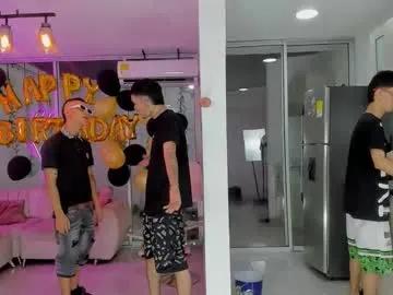 boysdeluxemilitary — Fuck ass sneider and cum in face  #bigcock #18 #cum #threesome #gay [1990 tokens remaining]