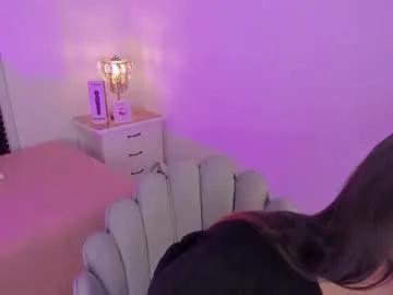 cherrylady2 — GOAL: Cum show [547 tokens remaining] I wanna explode of pleasureLovense on #trans #cum #latina #smallcock #lush