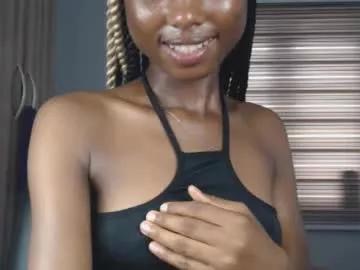 choco_petitqueen on Chaturbate 