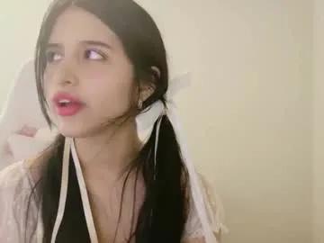 elisparadisex — hiii just vibing :)   #new #18 #teen #lovense