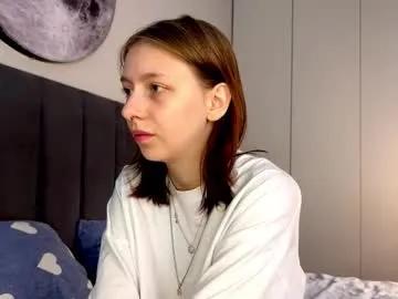 ellie_hollow on Chaturbate 