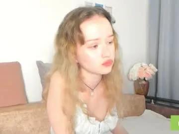 evkasuper — say meow meow  | #new #shy #skinny | [17 tokens remaining]