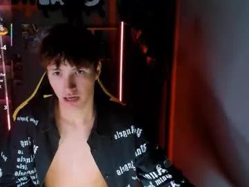 jonny_dark — GOAL: be naked for 5 minutes [111 tokens remaining] Welcome to my room! My toy is turned on! Hi ! It's my first time here. Let's play a game. #gay #bigass  #pvt #18  #new