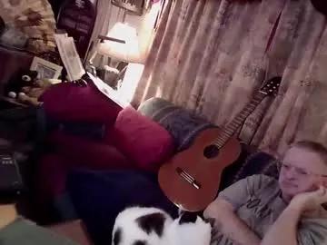 kevydaddyhubby2 — Kevydaddyhubby2's room #cub #daddy #chubby #chat