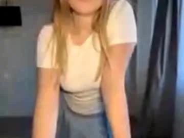 marlenagehlert — Goal: Spin around, show my outfit I'm Olivia, lgeet's live this adventure tother! #new #18 #bigboobs #young #blonde [18 tokens remaining]