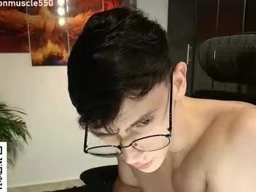 metatron_muscle — Hot muscles and a lot of semen!  #cum  #18 #muscle  #bigdick [1999 tokens remaining]