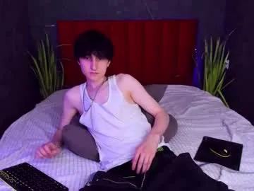 noah_hilles — naked + 100 spank ass [399 tokens left] #twink #new #young #tattoo #teen