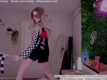 runesy — Close up masturbation [475 tokens left] Oil Show + Gagging at 8 goals! Top Tipper Gets SFW Thanks! #feet #young #bigboobs #dirty