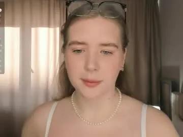 thomasenacasaliggi — Goal:  Remove top + freeze niples close up-   Hello chaturbate's citizens! my name is Annie and you should to know me closer cuz i'm #lovense #squirt #18 #bigboobs #new [27 tokens remaining]