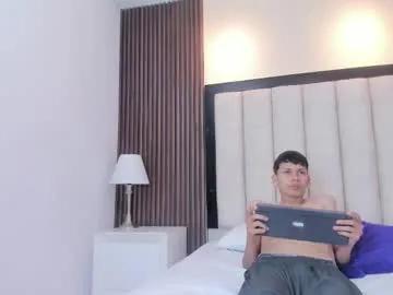 tom_and_bunny — GOAL: Fuck the secretary [250 tokens remaining] Welcome to my room! #bigdick #latina #18 #couple #cum