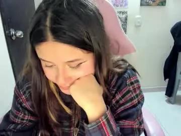 venussx_x — Close up + teasing for you <3, the red goddess wait for you [96 tokens left] #french #slut #goth #sph #cei