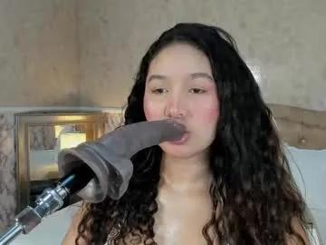 whitneybrown_ —   I want, Messy show of CUM on my Face/Lovense Levels ON - Goal: Slap face X5 + Drool Saliva [277 tokens left] #fuckmachine #deepthroat #bigboobs #anal #latina