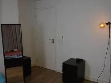 yess_kiki on Chaturbate 