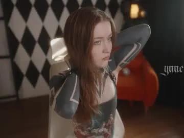 ynnenbrynn on Chaturbate 