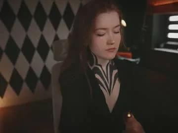 ynnenbrynn on Chaturbate 