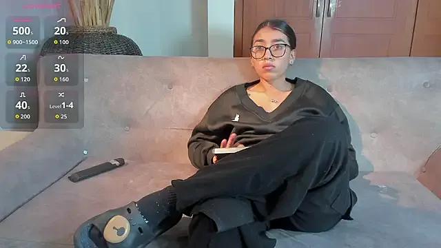 _maria_foxx_ — Oral sex