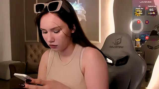 Alisia_Mars — ~tease with boobs~