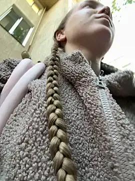 bambi_lu on StripChat 