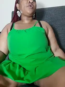 Bootyliciousbbw12 on StripChat 