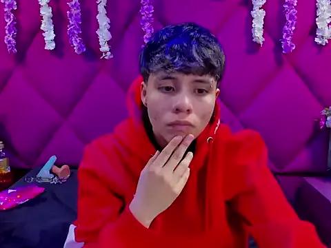 Bruno_Cruzz — masturbate