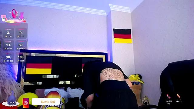 Bunny_O on StripChat 