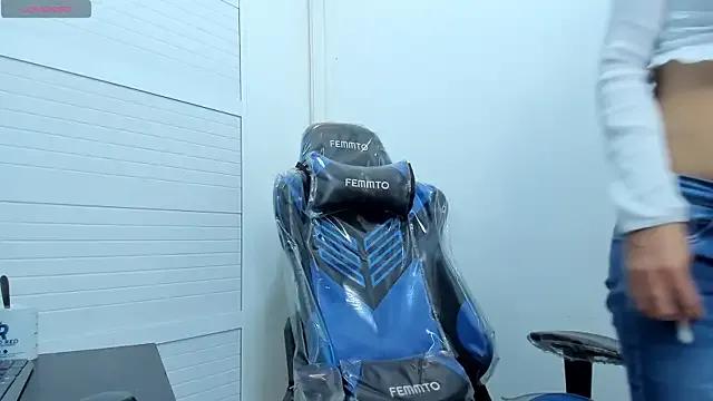 Cleopatra_Trans — spank ass x 10