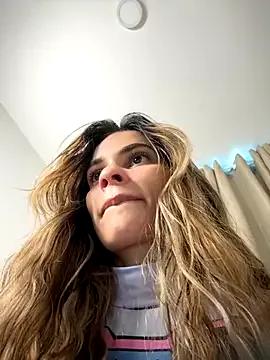 cuteluci_ — Freechat on StripChat