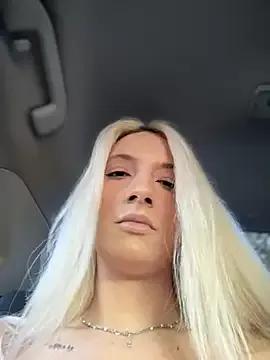 Ella_Charm on StripChat 