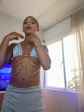 Emaa- on StripChat 