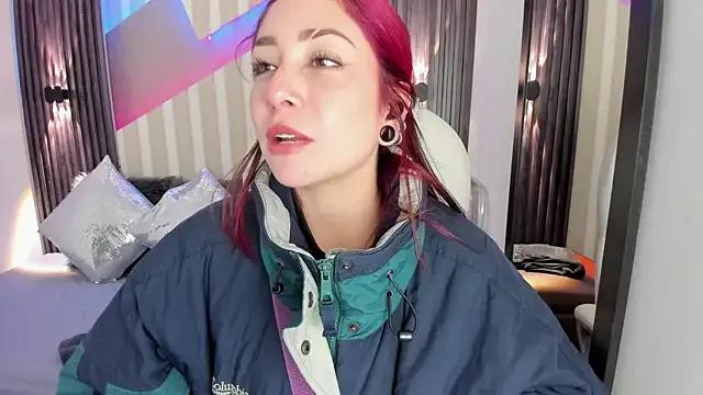 emily_layton — fucking machine + squirt