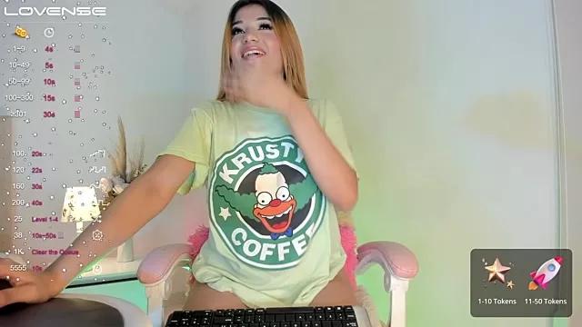 Emma_Thompsson on StripChat 